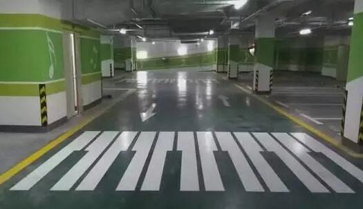 金山仓库划线